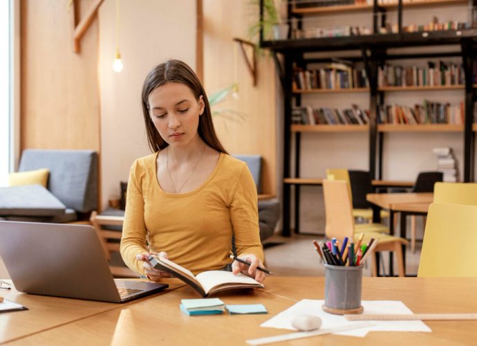 diákmunka, gyakornok