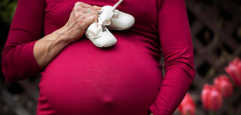 terhes nő keres medicin