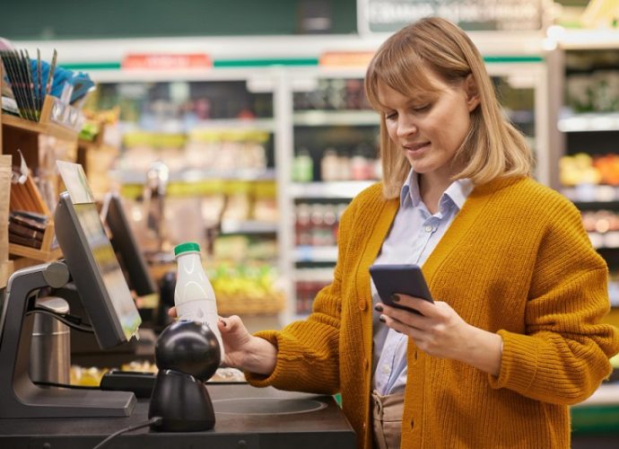 Spórolás, Fa Kinga