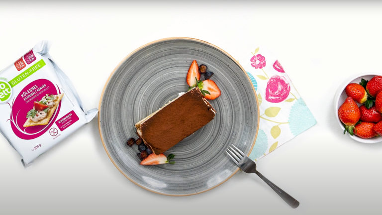 Tiramisu extrudált kenyérrel.