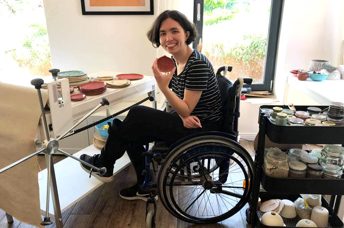 Németh Daniella, azaz Danó felépült a stroke-ból és ma már kerámiás vállalkozásából tartja el magát.