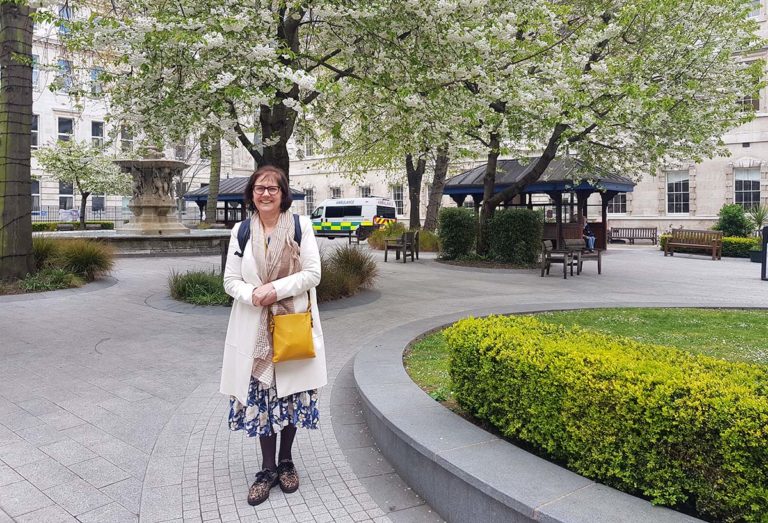 Korbonits Márta óriáskutató.