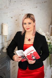 Törteli Eszter első könyve nemrégiben jelent meg. 