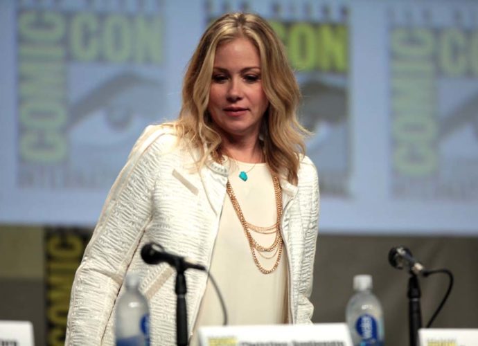 Christina Applegate-nél szklerózs multiplexet dignosztizáltak