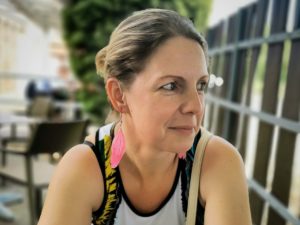 Davida boldog a Változ velünk, anyukám programban elért eredményeivel.