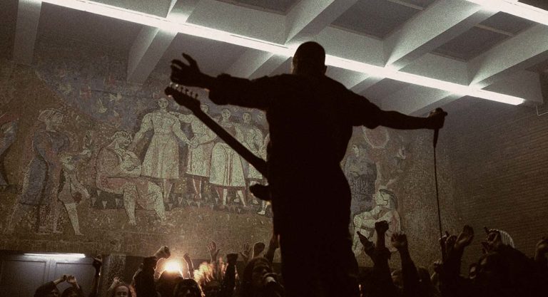 A Velencei Fimfesztiválon ebütál Fabricius Gábor első nagyjátékfilmje.