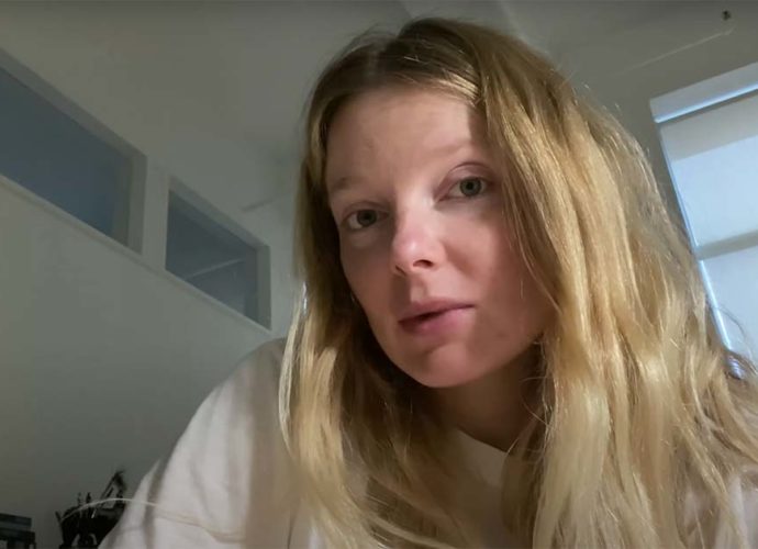 Mihalik Enikő őszinte videóban mesél a vajúdásról.