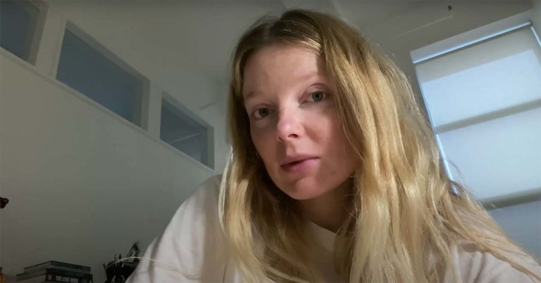 Mihalik Enikő őszinte videóban mesél a vajúdásról.