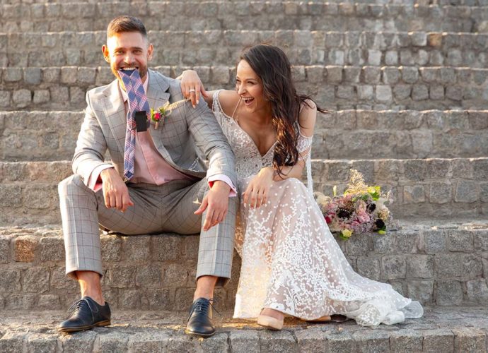 Mindenki férjhez megy.