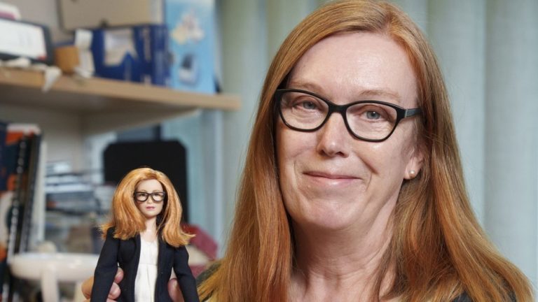 sarah gilbert, tudós barbie