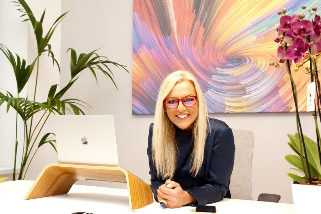 Felker Noémi ügyvezető, iCentre