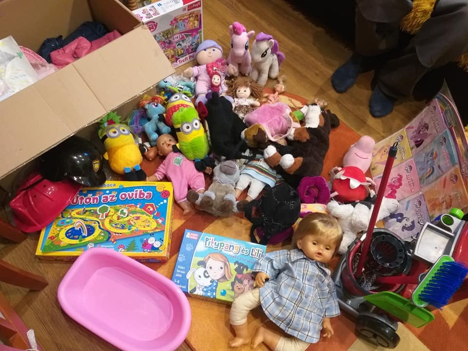 segít, örökbe fogadok egy ovit