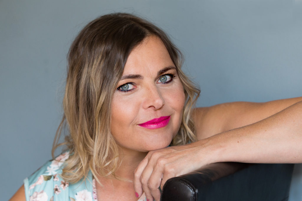 változz velünk, anyukám