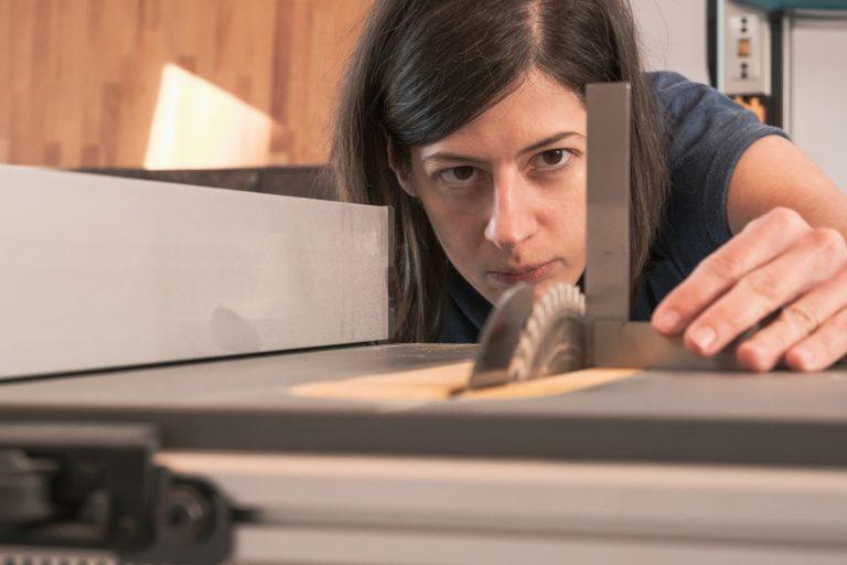 asztalos-műhely-Zsély Csilla