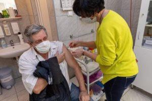 Dr. Mangó Gabriella-orvos-írás