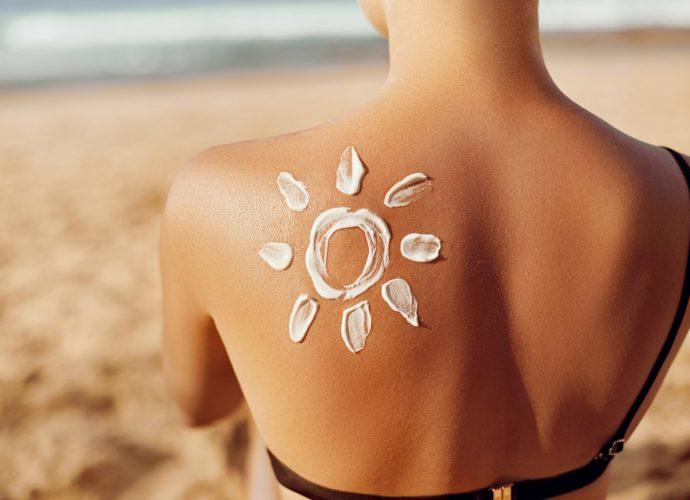 fényvédő-napozás-fizikai-kémiai