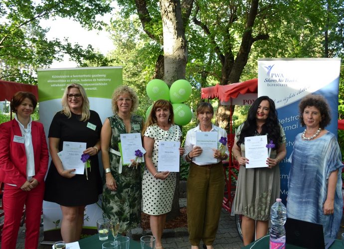 történet-sikeres nők