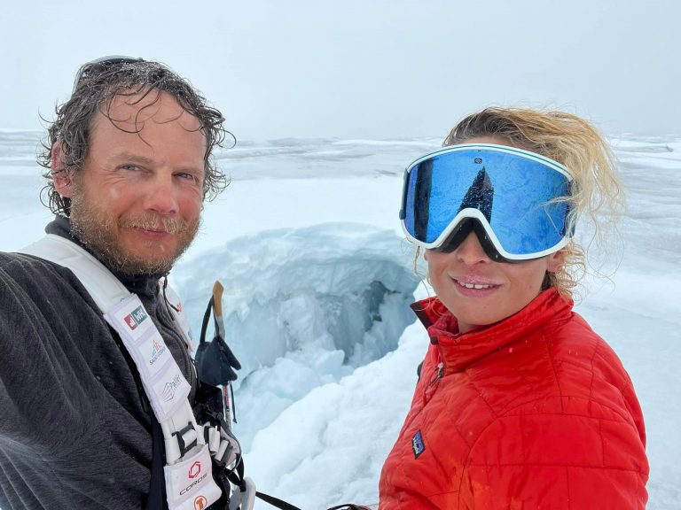 Eisberg-Grönland expedíció