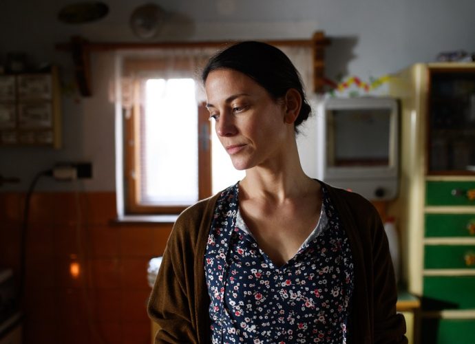 szegénység-gyerek-tudomnőiváltó