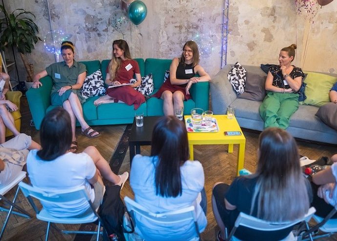 Green Fox-20220729-Ladies' coding night-web