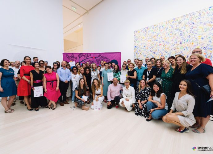 gyerekek-edisonplatform