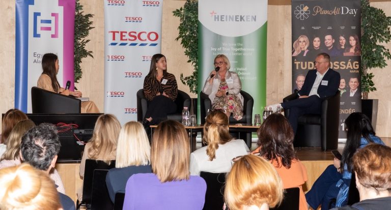 bér-egyenlítő alapítvány - nőiváltó