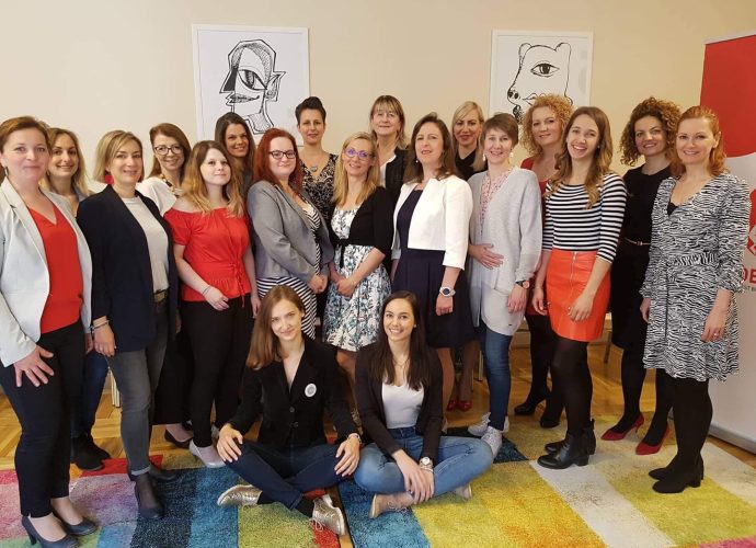 Adj hozzá Dobogó Dobbantó