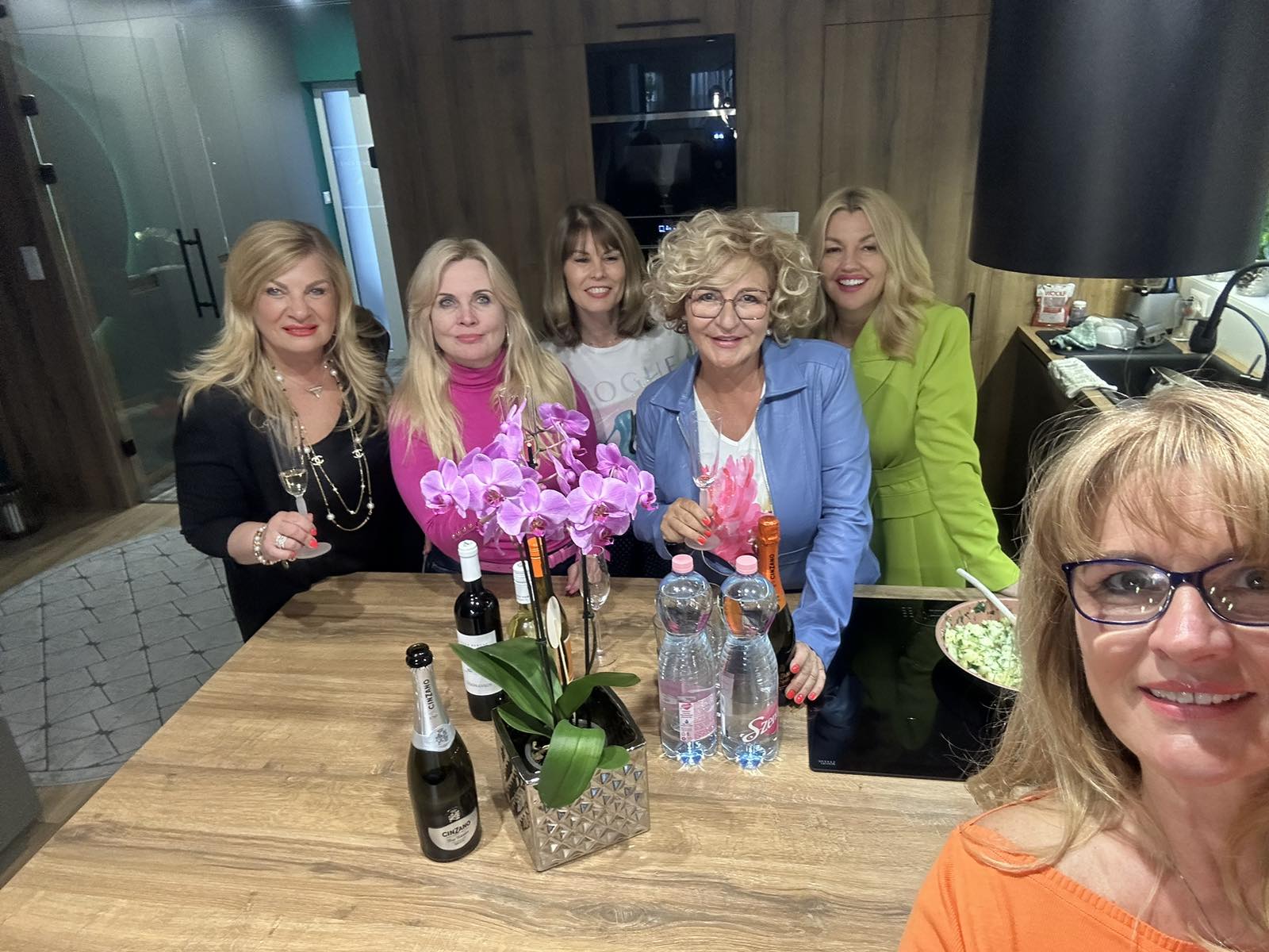 Pezsgés Mártival, dr. Gyuris Márta