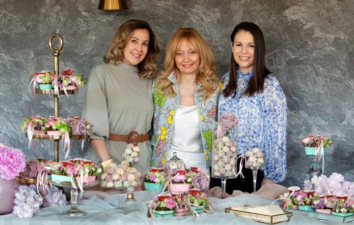 butique bakery and flower