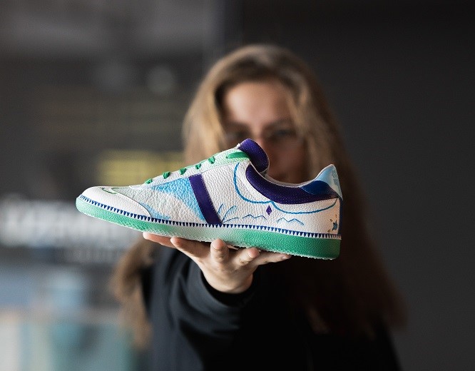 gyöngy sneaker kóházsuli