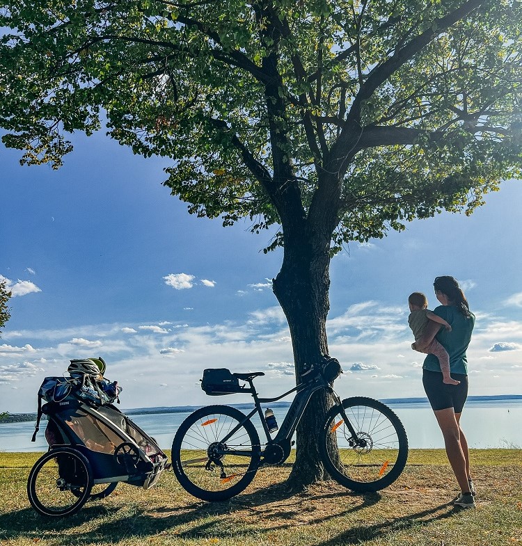 kirándulás kisbabávval, Schmidt Orsi