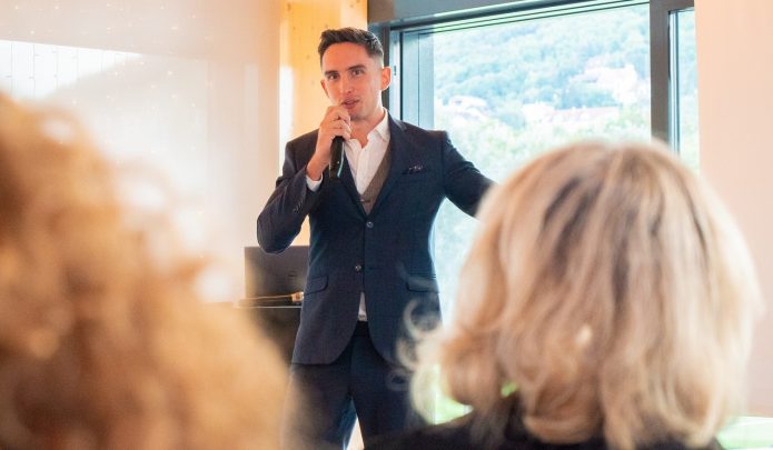 kiégés Bíró bence péter