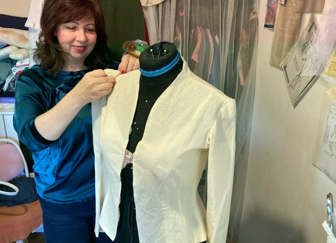 női ruha costume csilla sz