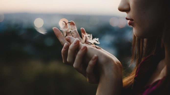 elengedés női váltó