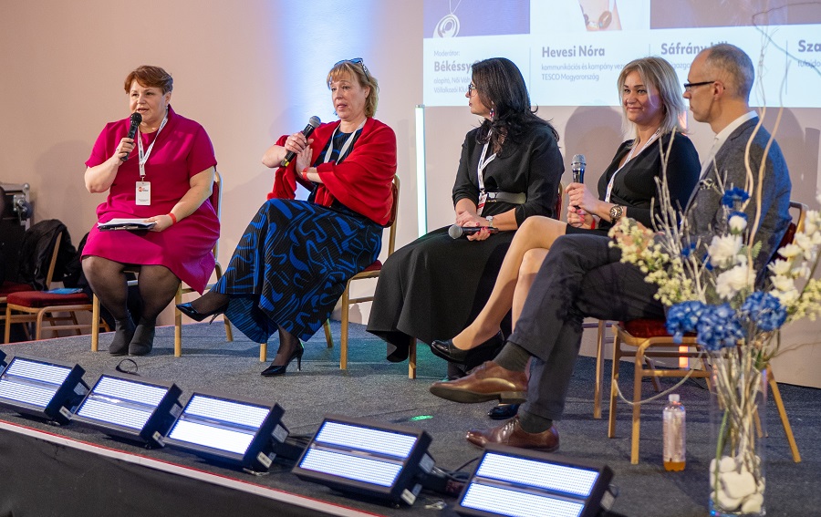 Nőbarát Munkahely, Hevesi Nóa, TESCO