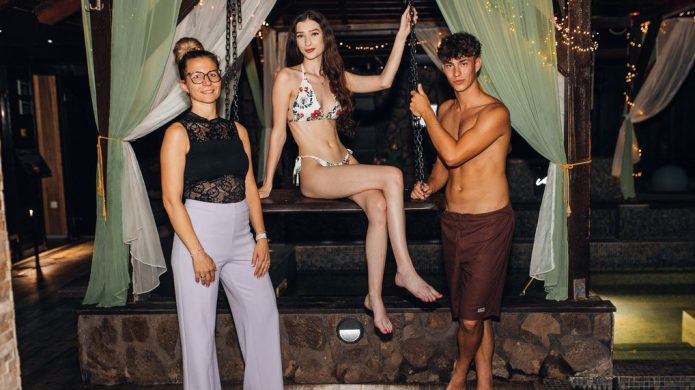 Dombi Brigitta, szauna