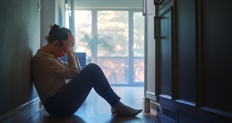 családon belüli erőszak - adobesto