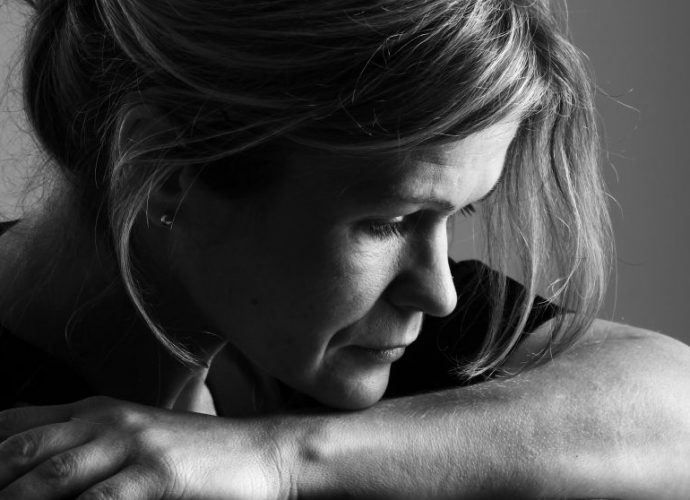 házasságon belüli erőszak