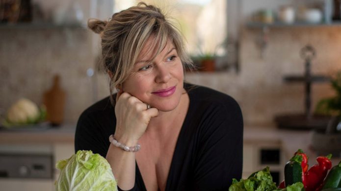 Kanadából, HolisticAnikó