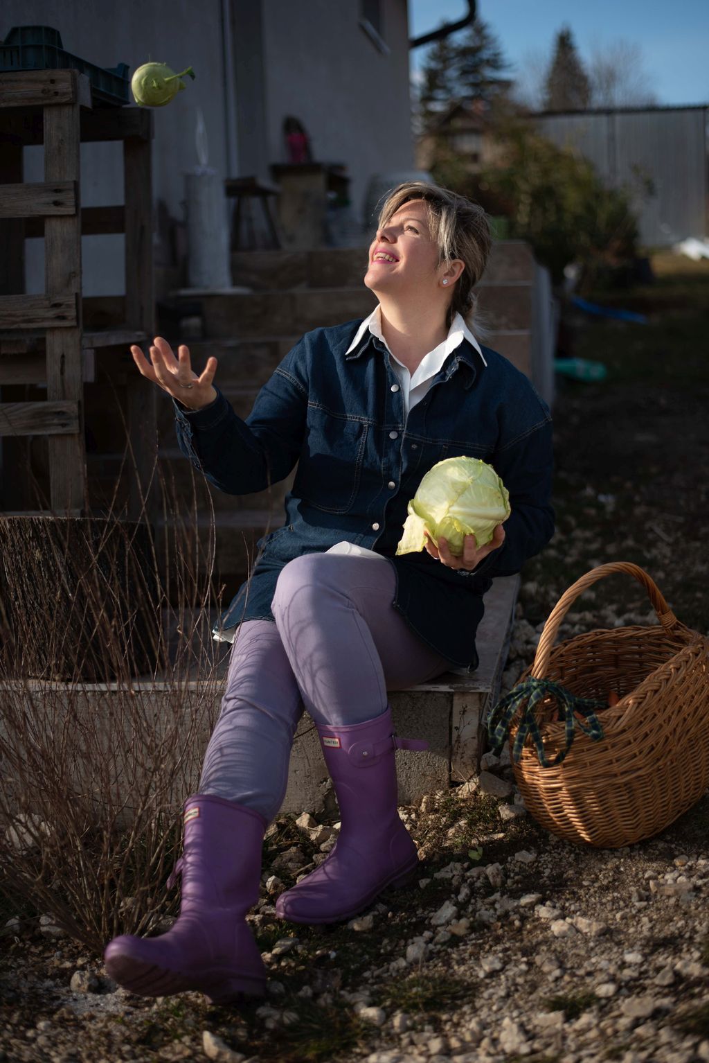 Kanadából, HolisticAnikó