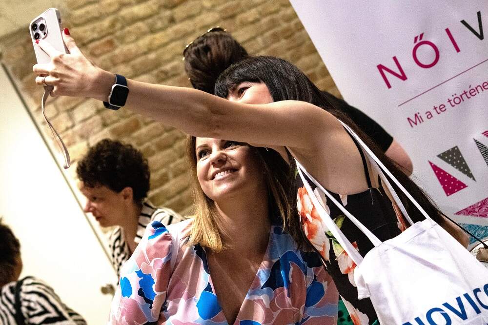 Női Váltó Fesztivál közösség