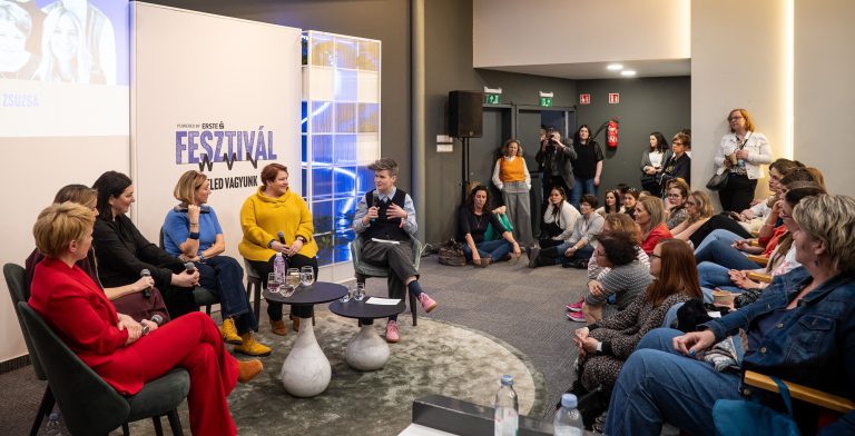 wmn nőiváltó sisterhood