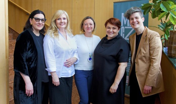 Női Váltó Fesztivál sajtótörténet, főszerkesztők, összefogás