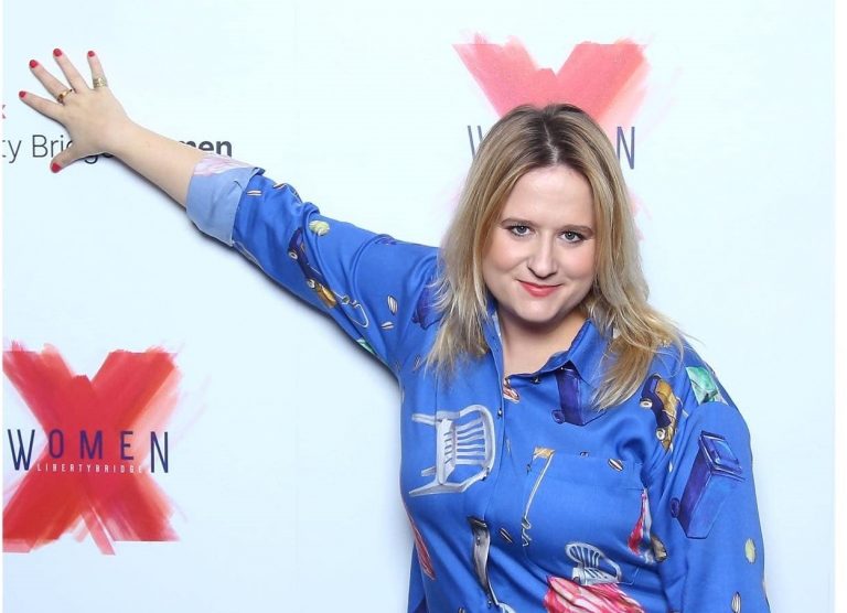 Rainer-micsinyei nóra, nőiváltó