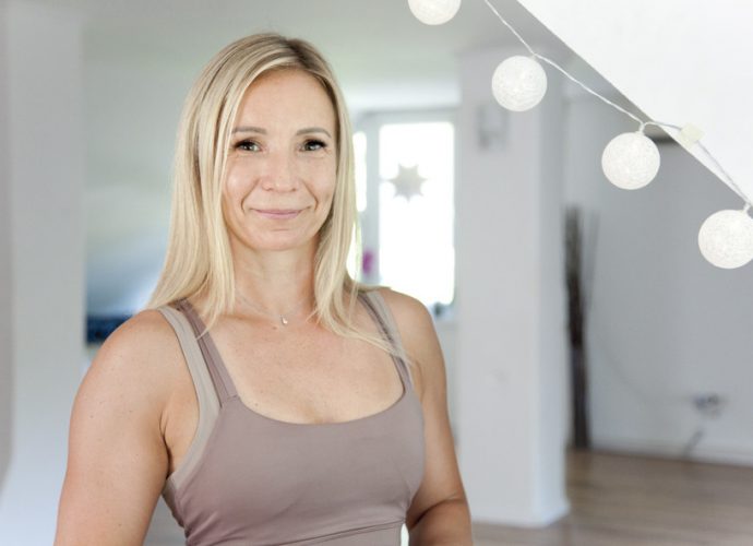 kőváry anett - Nőiváltó