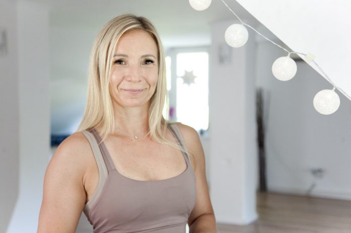 kőváry anett - Nőiváltó