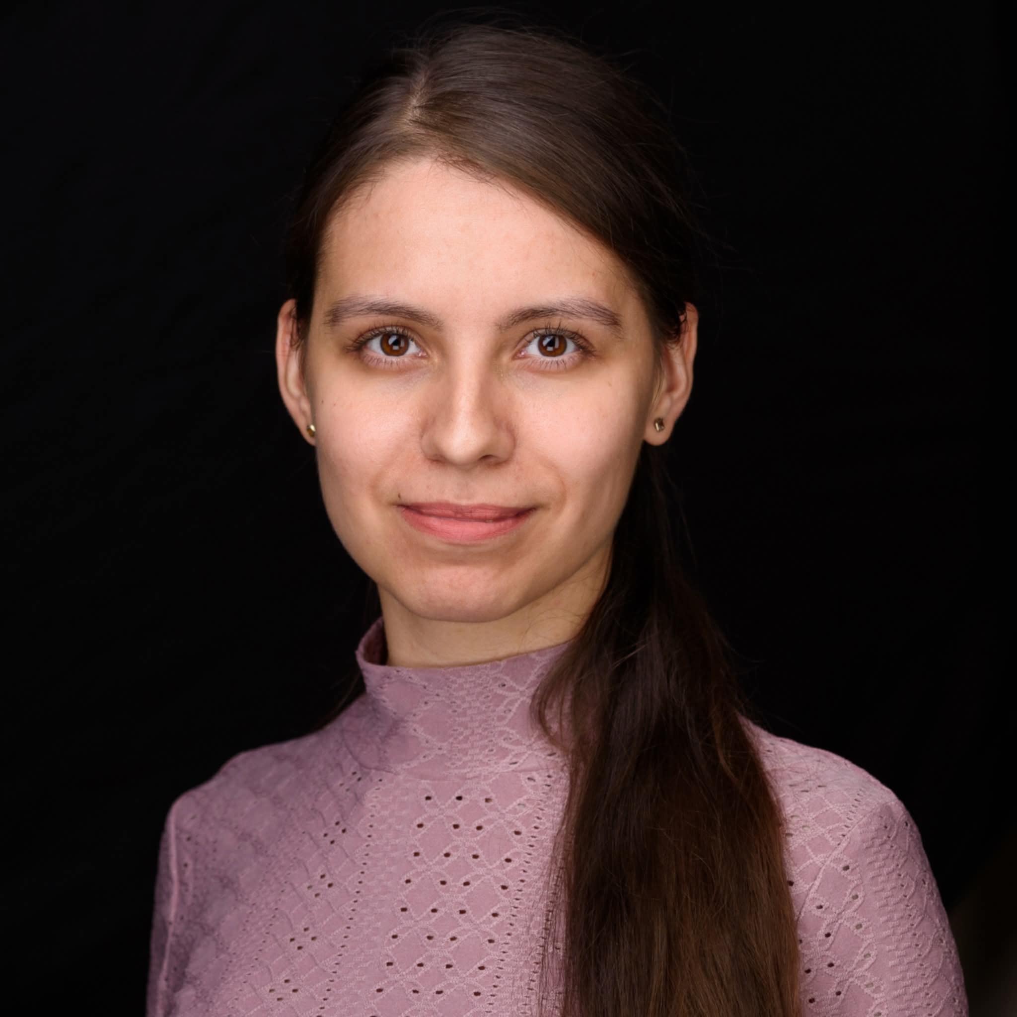 Szimjon Tímea, Meta tiltás kikerülése, Meta, kampánypénz