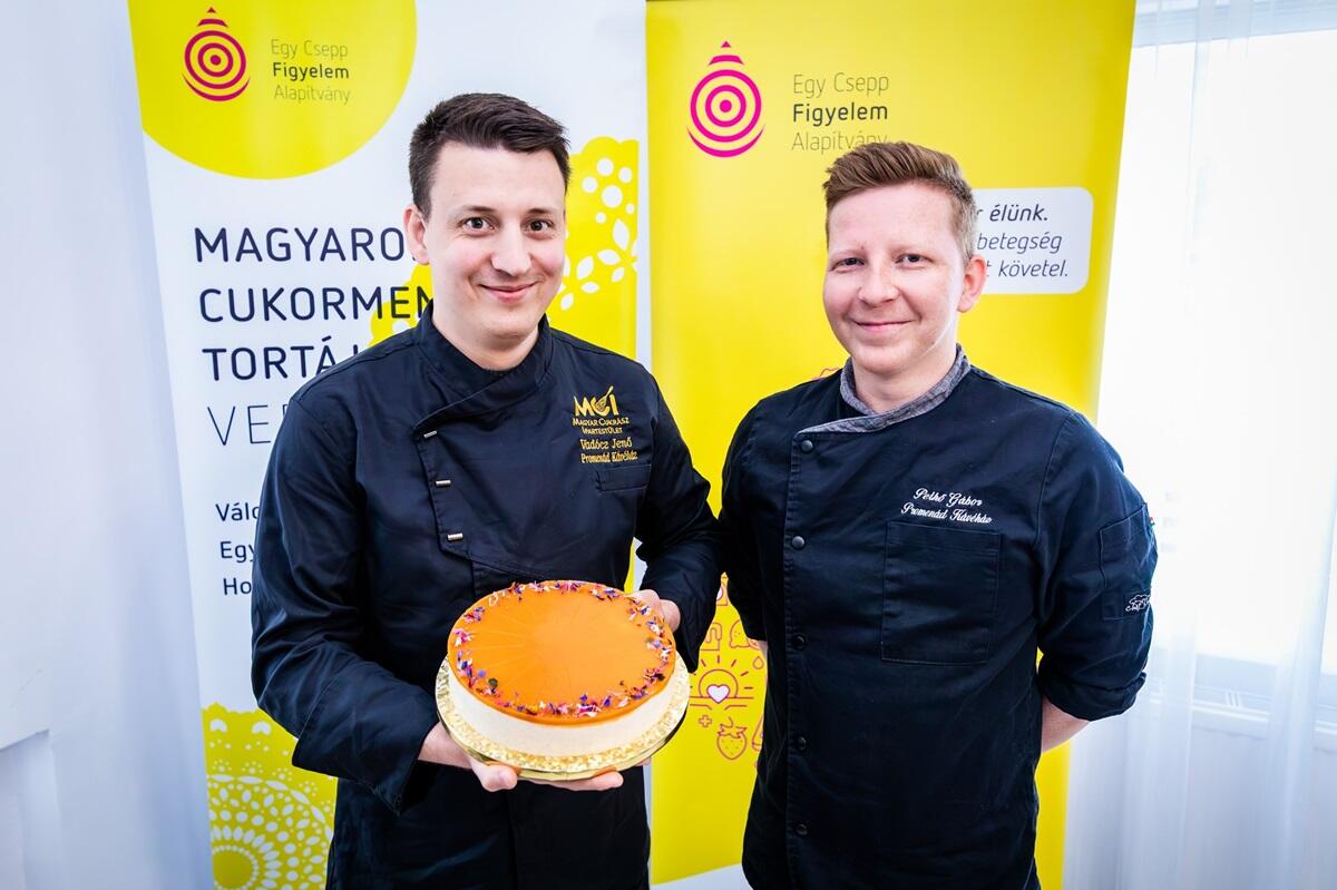 A nyári ébredés Vadócz Jenő és Pethő Gábor, Promenád Kávéház