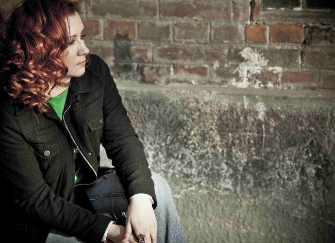 Hidasi Judit új könyv, könnyeidből színes tollak