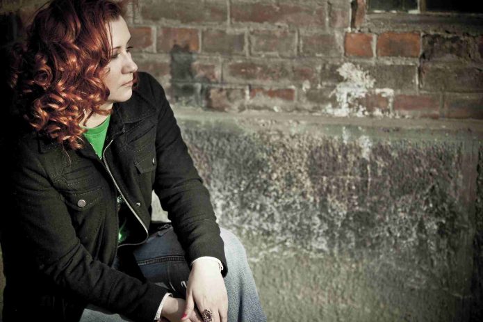 Hidasi Judit új könyv, könnyeidből színes tollak